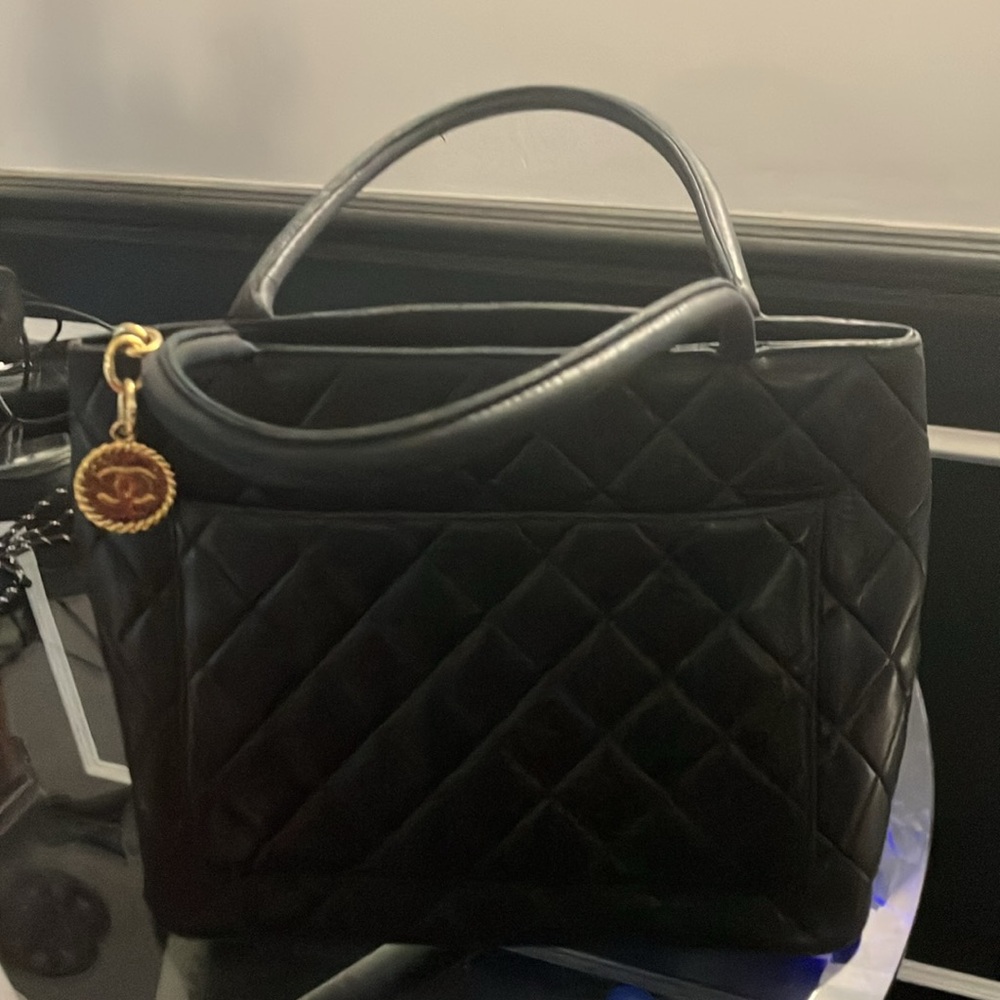 Chanel Damier - Picture 3 of 5